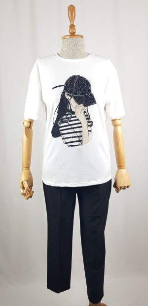 Şapkalı Kız Figürlü Tshirt DB120